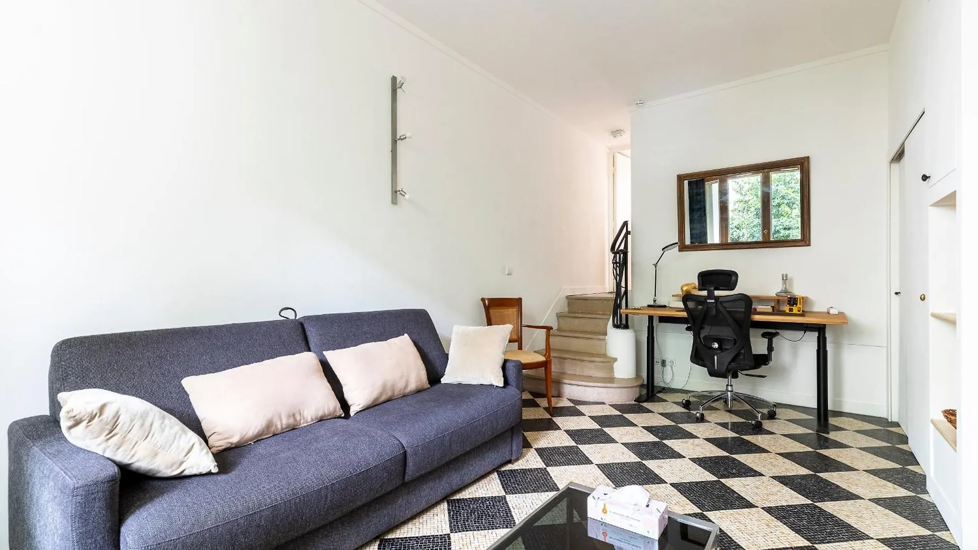 Apartment Pere Lachaise Paris